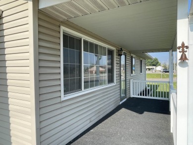 Well maintained 2 bed 1 bath home conveniently located near both on Crestview Golf Club in Indiana - for sale on GolfHomes.com, golf home, golf lot
