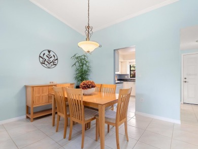 This charming 2-bedroom, 2-bath Briarfield villa is tucked on The Meadows Golf and Country Club in Florida - for sale on GolfHomes.com, golf home, golf lot