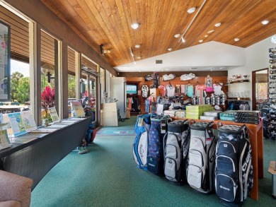 This charming 2-bedroom, 2-bath Briarfield villa is tucked on The Meadows Golf and Country Club in Florida - for sale on GolfHomes.com, golf home, golf lot