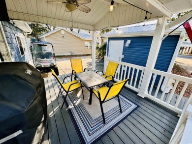 JUST LISTED AND PRICED TO SELL! ADORABLE 2 BED/1 BATH RETRO on Prestwick Country Club in South Carolina - for sale on GolfHomes.com, golf home, golf lot