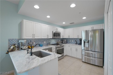 Welcome home to this beautifully updated 2 BEDROOM PLUS A DEN on Riverwood Golf Club in Florida - for sale on GolfHomes.com, golf home, golf lot