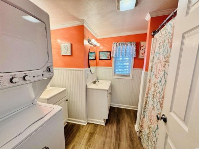 JUST LISTED AND PRICED TO SELL! ADORABLE 2 BED/1 BATH RETRO on Prestwick Country Club in South Carolina - for sale on GolfHomes.com, golf home, golf lot