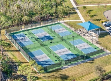 Welcome home to this beautifully updated 2 BEDROOM PLUS A DEN on Riverwood Golf Club in Florida - for sale on GolfHomes.com, golf home, golf lot