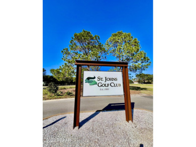 COME LIVE YOUR DREAM LIFE IN THIS GOLF COMMUNITY WITH NO on St. Johns Golf Club in Florida - for sale on GolfHomes.com, golf home, golf lot