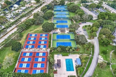 Beautifully remodeled condo in the sought-after Granada Village on Wynmoor Golf Course in Florida - for sale on GolfHomes.com, golf home, golf lot