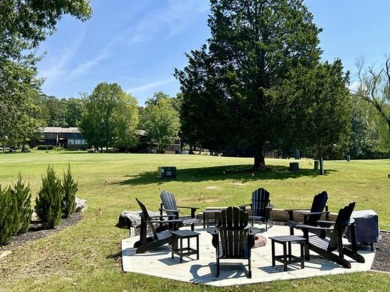 Very nice upper level condo located in a gated Lake Cumberland on Woodson Bend Resort in Kentucky - for sale on GolfHomes.com, golf home, golf lot