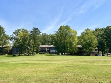 Very nice upper level condo located in a gated Lake Cumberland on Woodson Bend Resort in Kentucky - for sale on GolfHomes.com, golf home, golf lot