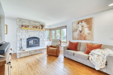 Completely updated 3 bedroom 3 bath home.  Kitchen is all new on Lakeview National Golf Course in Minnesota - for sale on GolfHomes.com, golf home, golf lot