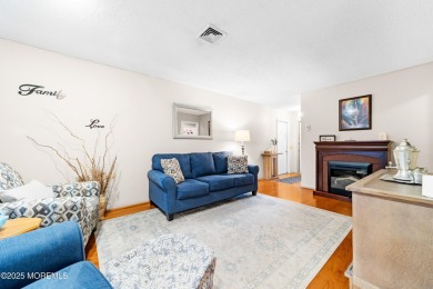 Welcome to this awesome buy in Clearbrook! Enjoy easy living in on Rossmoor Golf Club in New Jersey - for sale on GolfHomes.com, golf home, golf lot