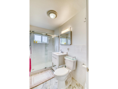 Completely updated 3 bedroom 3 bath home.  Kitchen is all new on Lakeview National Golf Course in Minnesota - for sale on GolfHomes.com, golf home, golf lot
