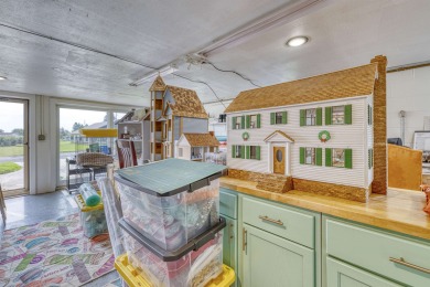 Completely updated 3 bedroom 3 bath home.  Kitchen is all new on Lakeview National Golf Course in Minnesota - for sale on GolfHomes.com, golf home, golf lot