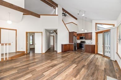PRIME ABBEY SPRINGS LOCATION. Aspen-style unit located on the on Abbey Springs Golf Course in Wisconsin - for sale on GolfHomes.com, golf home, golf lot