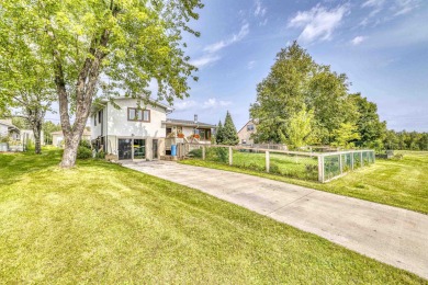 Completely updated 3 bedroom 3 bath home.  Kitchen is all new on Lakeview National Golf Course in Minnesota - for sale on GolfHomes.com, golf home, golf lot