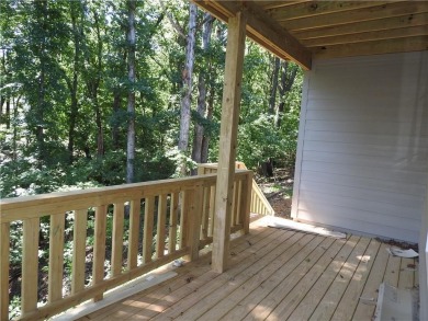 Beautiful New Custom Home in Bella Vista! Situated on a .33-acre on Bella Vista - Metfield Golf Complex and Country Club in Arkansas - for sale on GolfHomes.com, golf home, golf lot