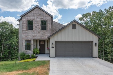 Home sweet home! This LIKE NEW 3 bedrm 2.5 bathrm home built in on Bella Vista Country Club - Scottsdale in Arkansas - for sale on GolfHomes.com, golf home, golf lot
