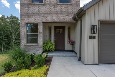 Home sweet home! This LIKE NEW 3 bedrm 2.5 bathrm home built in on Bella Vista Country Club - Scottsdale in Arkansas - for sale on GolfHomes.com, golf home, golf lot