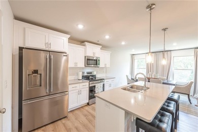 Home sweet home! This LIKE NEW 3 bedrm 2.5 bathrm home built in on Bella Vista Country Club - Scottsdale in Arkansas - for sale on GolfHomes.com, golf home, golf lot