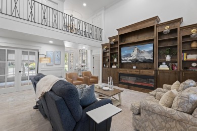 Incredible main lake views! A gorgeous 2024 renovation. A on Patricia Island Golf Club in Oklahoma - for sale on GolfHomes.com, golf home, golf lot