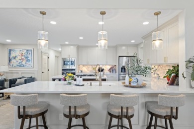 Incredible main lake views! A gorgeous 2024 renovation. A on Patricia Island Golf Club in Oklahoma - for sale on GolfHomes.com, golf home, golf lot