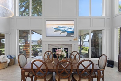 Incredible main lake views! A gorgeous 2024 renovation. A on Patricia Island Golf Club in Oklahoma - for sale on GolfHomes.com, golf home, golf lot