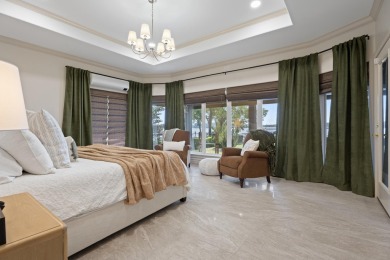 Incredible main lake views! A gorgeous 2024 renovation. A on Patricia Island Golf Club in Oklahoma - for sale on GolfHomes.com, golf home, golf lot