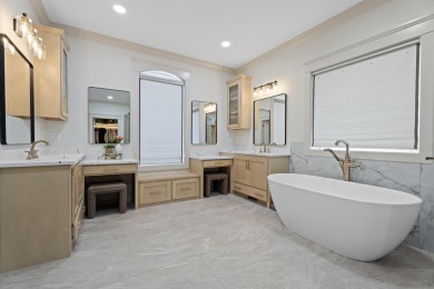 Incredible main lake views! A gorgeous 2024 renovation. A on Patricia Island Golf Club in Oklahoma - for sale on GolfHomes.com, golf home, golf lot