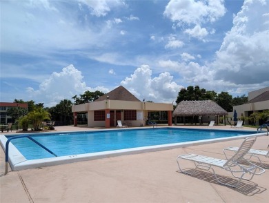 PRICED TO SELL! Come to see this BEAUTIFULLY UPDATED UNIT, and on Sunrise Country Club in Florida - for sale on GolfHomes.com, golf home, golf lot