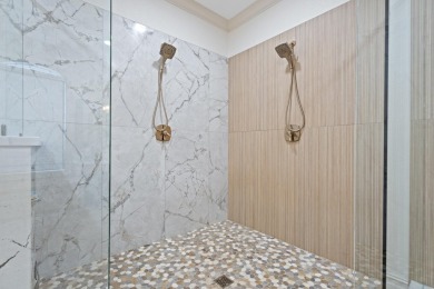 Incredible main lake views! A gorgeous 2024 renovation. A on Patricia Island Golf Club in Oklahoma - for sale on GolfHomes.com, golf home, golf lot