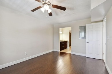 MOTIVATED SELLERS!!! MAKE OFFER!! TURN-KEY MOVE-IN READY! on Bayou Golf Club in Florida - for sale on GolfHomes.com, golf home, golf lot