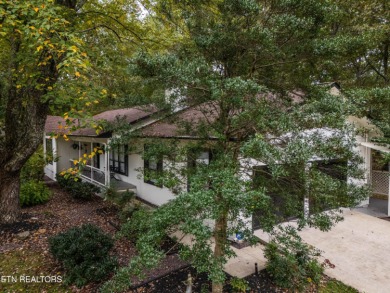 'Welcome Home' Welcome to your 1,984 sq ft blend of 1970's charm on Druid Hills Golf Club in Tennessee - for sale on GolfHomes.com, golf home, golf lot