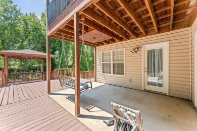 Square footage lives large in this home that shows pride of on Bella Vista - Metfield Golf Complex and Country Club in Arkansas - for sale on GolfHomes.com, golf home, golf lot