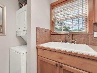 See this beautiful Lakefront Condo in the prestigious and highly on Ledgestone Country Club and Golf Course in Missouri - for sale on GolfHomes.com, golf home, golf lot