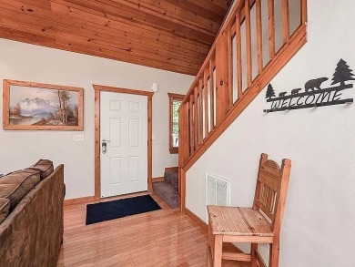 See this beautiful Lakefront Condo in the prestigious and highly on Ledgestone Country Club and Golf Course in Missouri - for sale on GolfHomes.com, golf home, golf lot