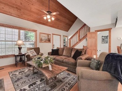See this beautiful Lakefront Condo in the prestigious and highly on Ledgestone Country Club and Golf Course in Missouri - for sale on GolfHomes.com, golf home, golf lot