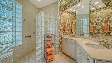 Welcome to this beautifully maintained 2-bedroom, 2-bath home on University Park Country Club in Florida - for sale on GolfHomes.com, golf home, golf lot