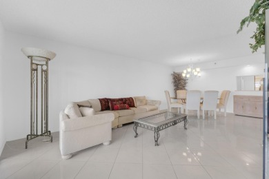 Welcome to this clean, bright, and light condo. Move right in on Marina Lakes Golf Course in Florida - for sale on GolfHomes.com, golf home, golf lot