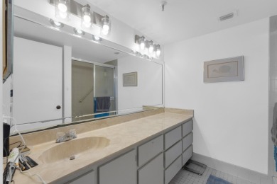 Welcome to this clean, bright, and light condo. Move right in on Marina Lakes Golf Course in Florida - for sale on GolfHomes.com, golf home, golf lot