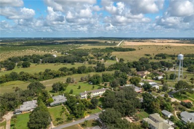 DELIGHTFUL CO-OP APARTMENT in the Village of Highland Park! It on Lekarica Hills Golf Course and Country Inn in Florida - for sale on GolfHomes.com, golf home, golf lot