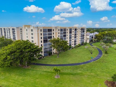 Welcome to this clean, bright, and light condo. Move right in on Marina Lakes Golf Course in Florida - for sale on GolfHomes.com, golf home, golf lot