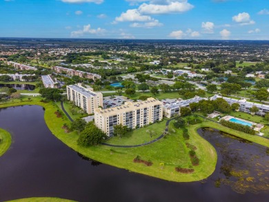 Welcome to this clean, bright, and light condo. Move right in on Marina Lakes Golf Course in Florida - for sale on GolfHomes.com, golf home, golf lot