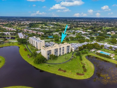 Welcome to this clean, bright, and light condo. Move right in on Marina Lakes Golf Course in Florida - for sale on GolfHomes.com, golf home, golf lot