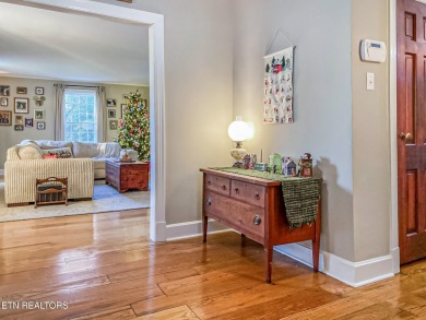 Dreaming of the perfect blend of modern living and country on La Follette Country Club in Tennessee - for sale on GolfHomes.com, golf home, golf lot
