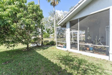 **New Roof 2022**Welcome to this beautifully maintained on The Carolina Club in Florida - for sale on GolfHomes.com, golf home, golf lot