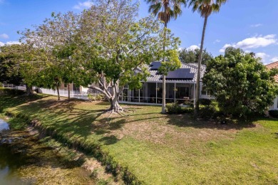 **New Roof 2022**Welcome to this beautifully maintained on The Carolina Club in Florida - for sale on GolfHomes.com, golf home, golf lot