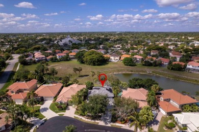 **New Roof 2022**Welcome to this beautifully maintained on The Carolina Club in Florida - for sale on GolfHomes.com, golf home, golf lot