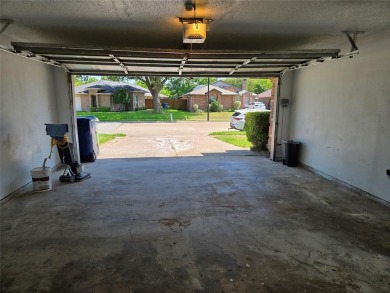 Nicely updated 3 bedroom 2 bath single story home on the golf on Duck Creek Golf Club in Texas - for sale on GolfHomes.com, golf home, golf lot