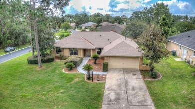 Exquisite 4-2-2 Pool Home on the 17th Hole in Lake Diamond Golf on Lake Diamond Golf and Country Club in Florida - for sale on GolfHomes.com, golf home, golf lot