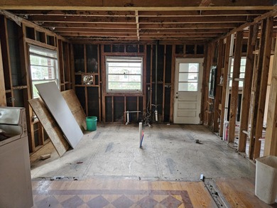 Fantastic opportunity in Riverland Terrace to create a showplace on Charleston Municipal Golf Course in South Carolina - for sale on GolfHomes.com, golf home, golf lot