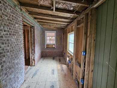 Fantastic opportunity in Riverland Terrace to create a showplace on Charleston Municipal Golf Course in South Carolina - for sale on GolfHomes.com, golf home, golf lot