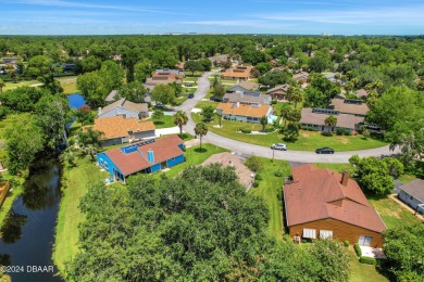 This charming 3-bedroom 2.5 bath villa is located in the on The Club At Pelican Bay - North Course in Florida - for sale on GolfHomes.com, golf home, golf lot